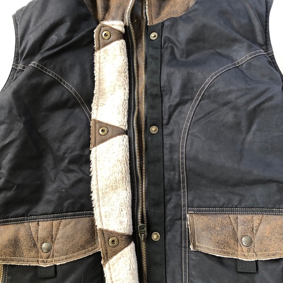 COPY - KUHL Arktik Down Vest - Picture 7 of 11